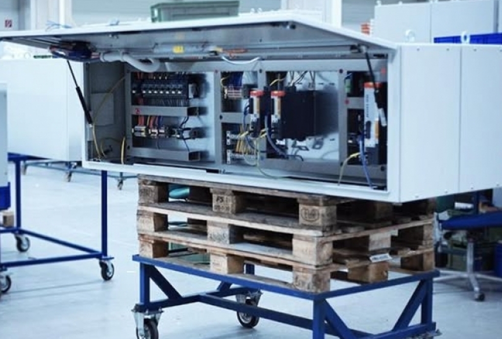 Schaltschrankbau – Projektumfeld (historisch)